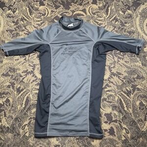Quiksilver Performance Fit Men's S Small Solid Black Gray Rash Guard